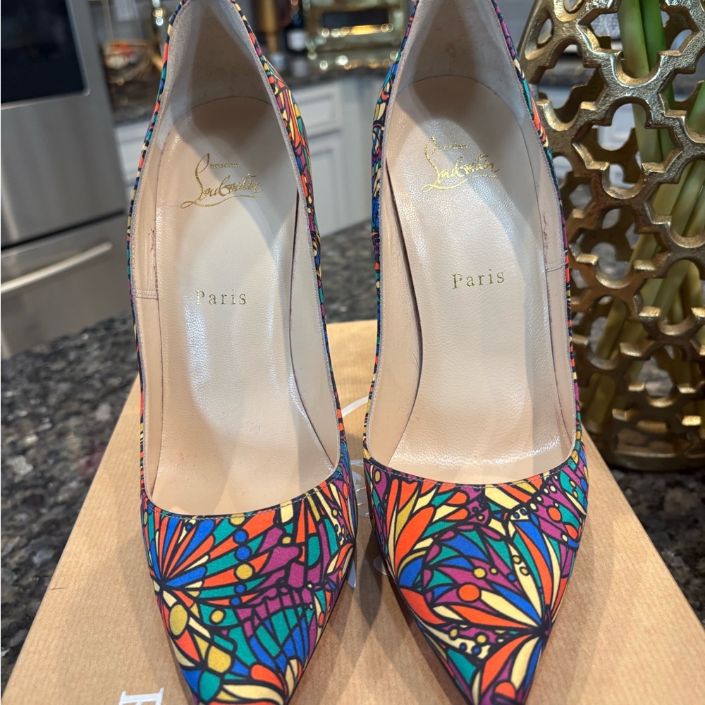 Christian Louboutin So Kate Multicolor Stiletto Satin Heels Like New - Picture 2 of 8
